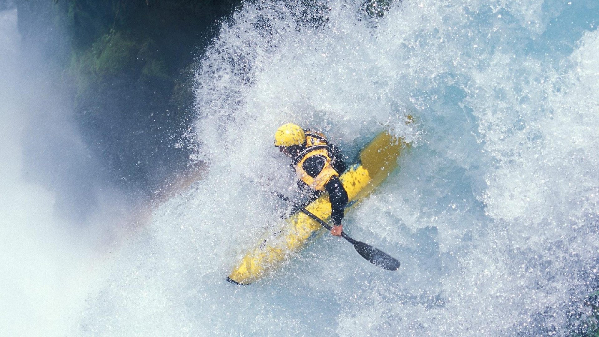 米兰体育平台登录入口-“高新体育中心：举重选手奋力拼搏，超越极限迎接荣耀”